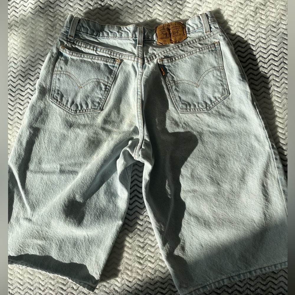 Loved, Levi’s 560 Student Orange Tag Vintage Light Wash Jean Shorts Size 30 - Picture 5 of 10